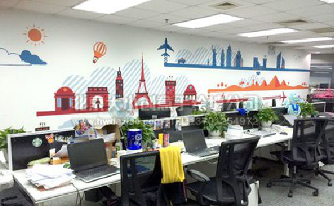 宜春教你设计办公室墙绘的方法。